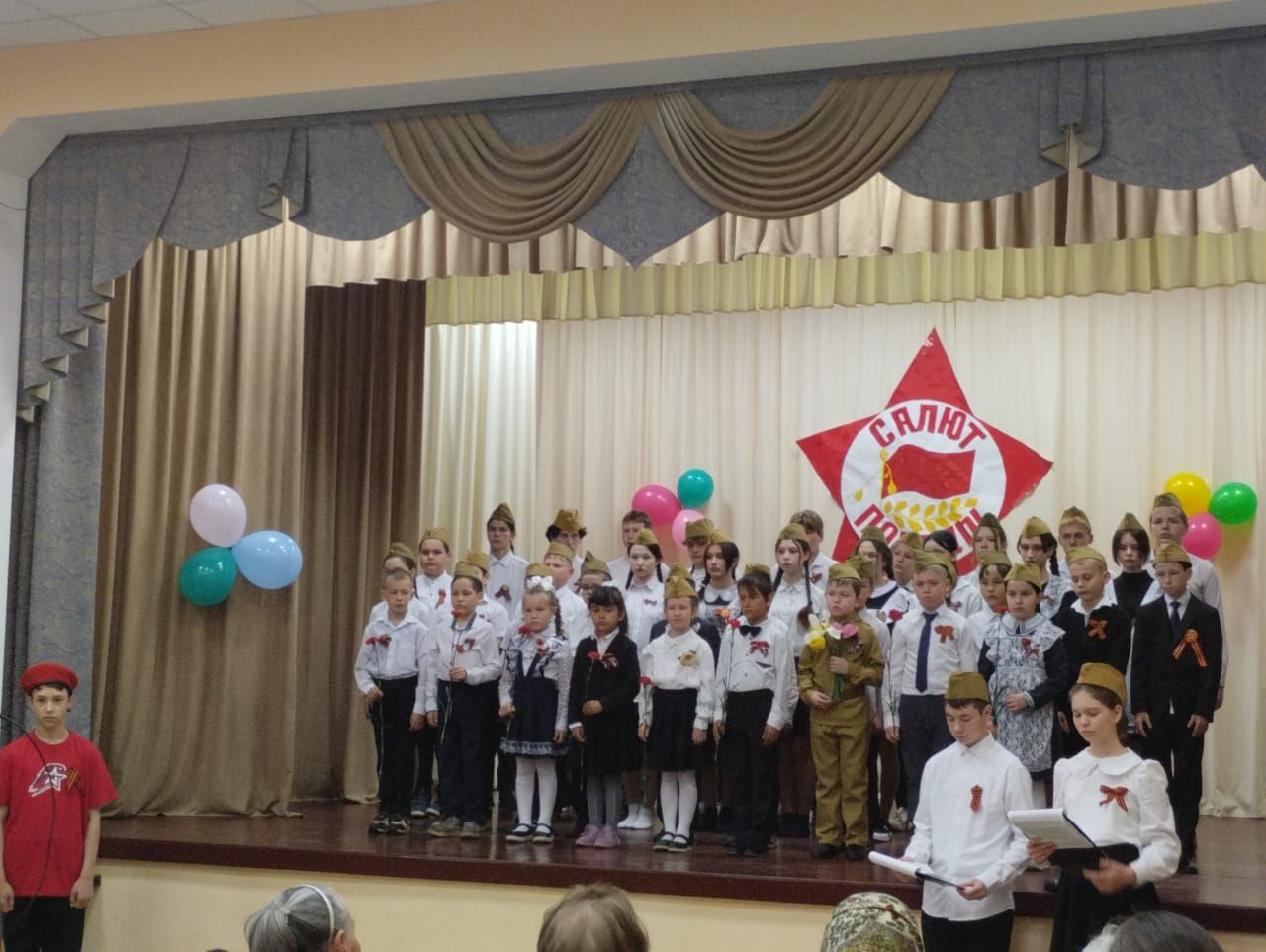 В Печищах почтили память героев в День Победы