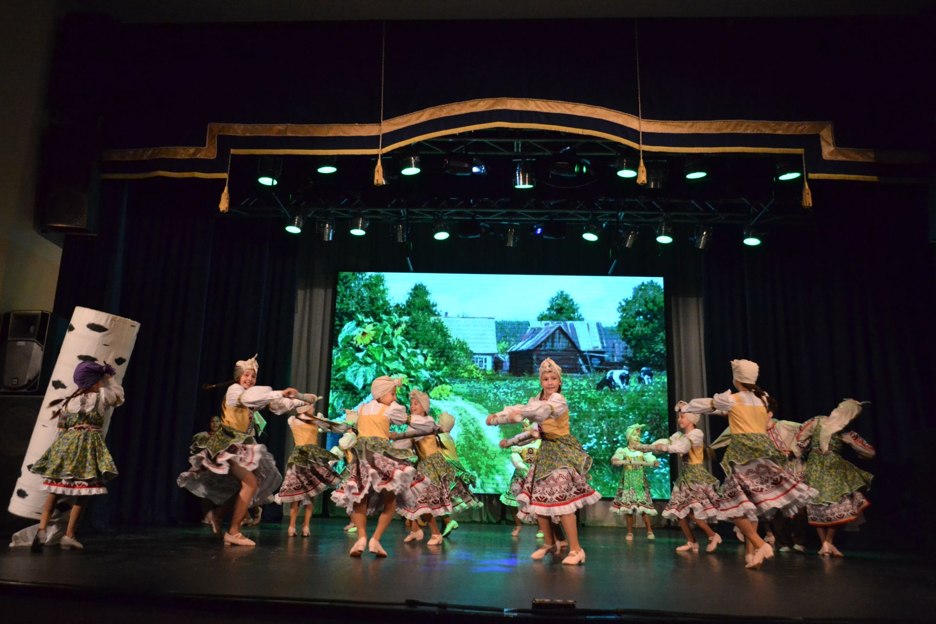 10 лет «Конфетти»: от первого шага до аплодисментов