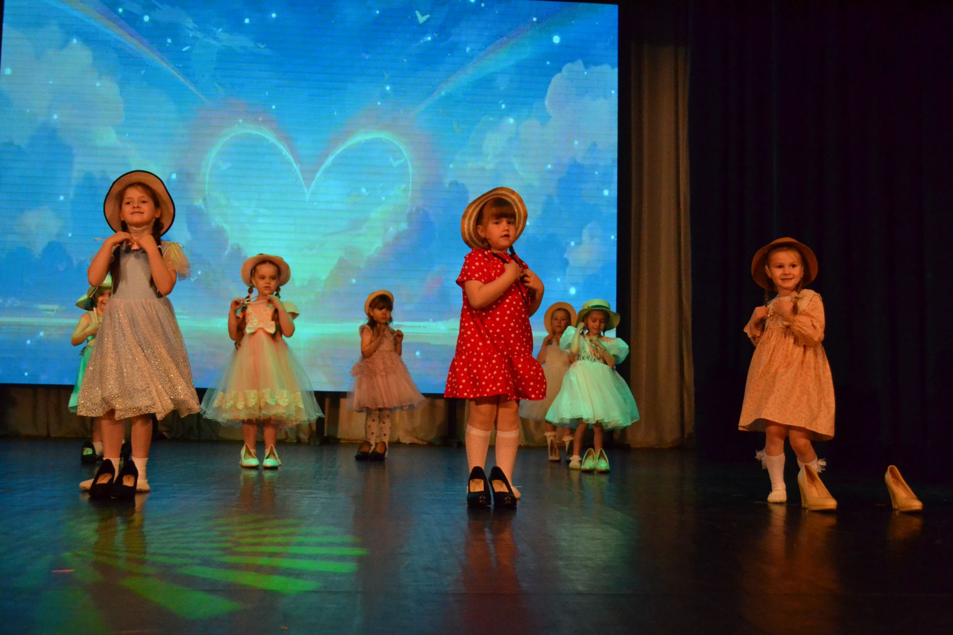 10 лет «Конфетти»: от первого шага до аплодисментов