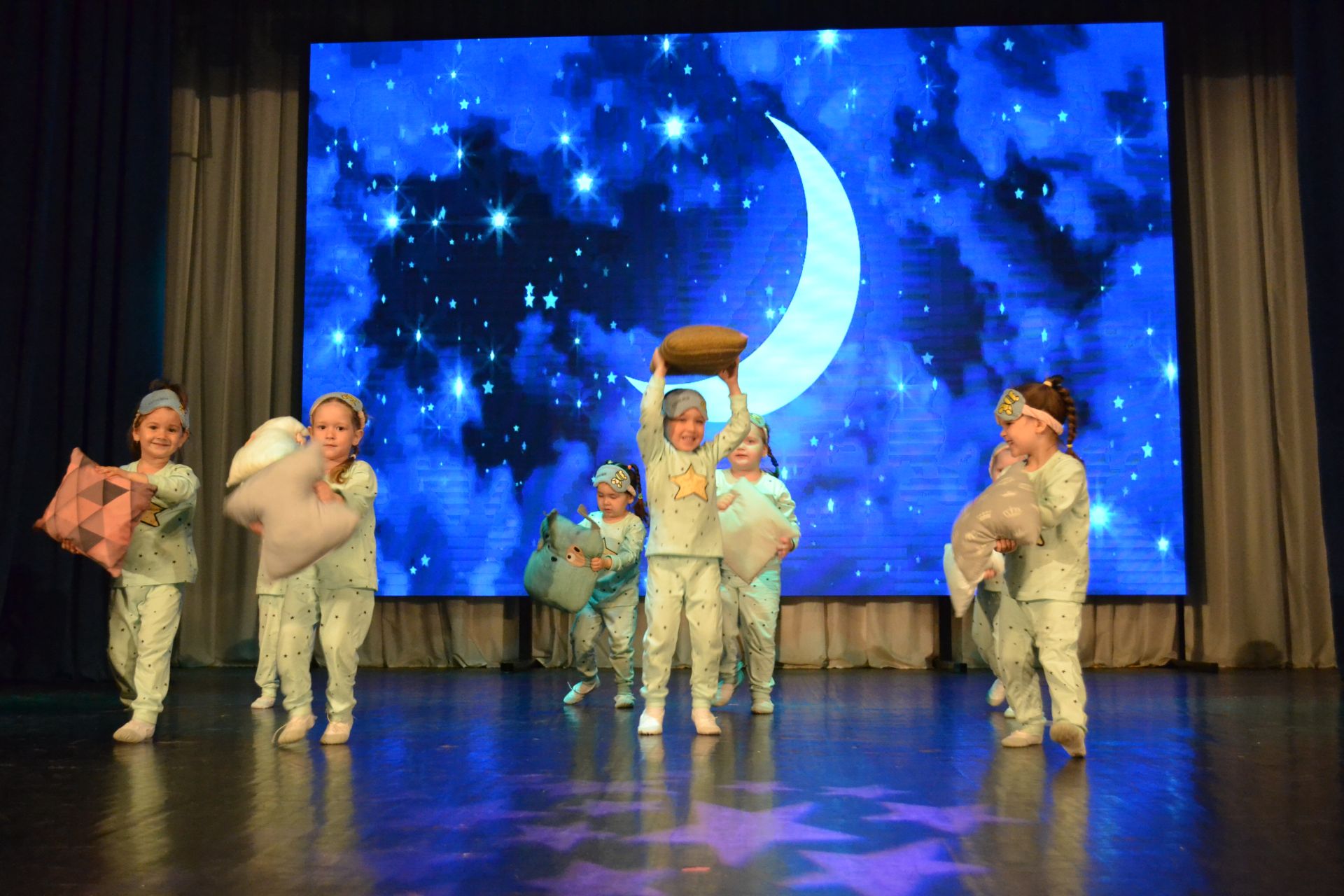 10 лет «Конфетти»: от первого шага до аплодисментов