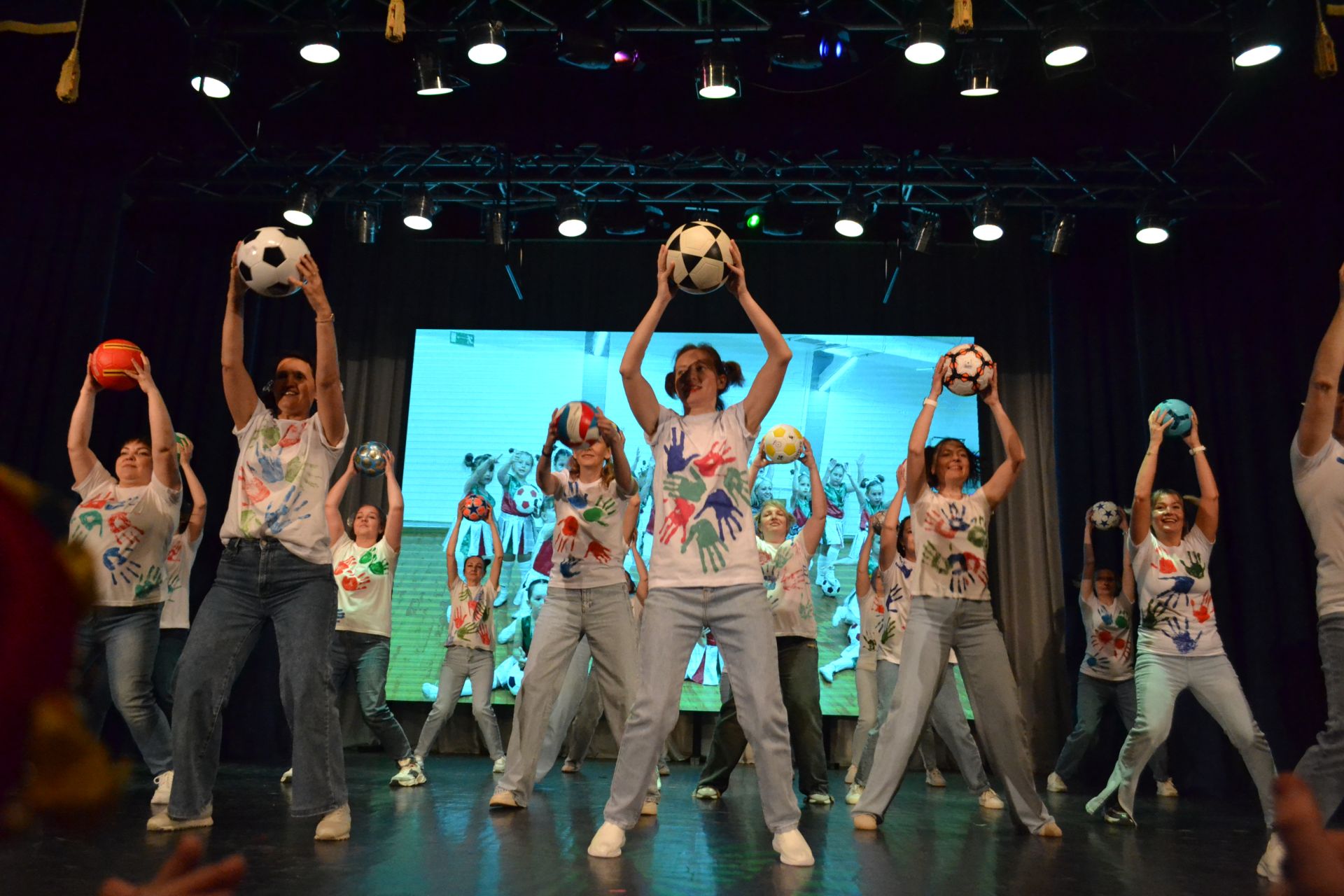 10 лет «Конфетти»: от первого шага до аплодисментов