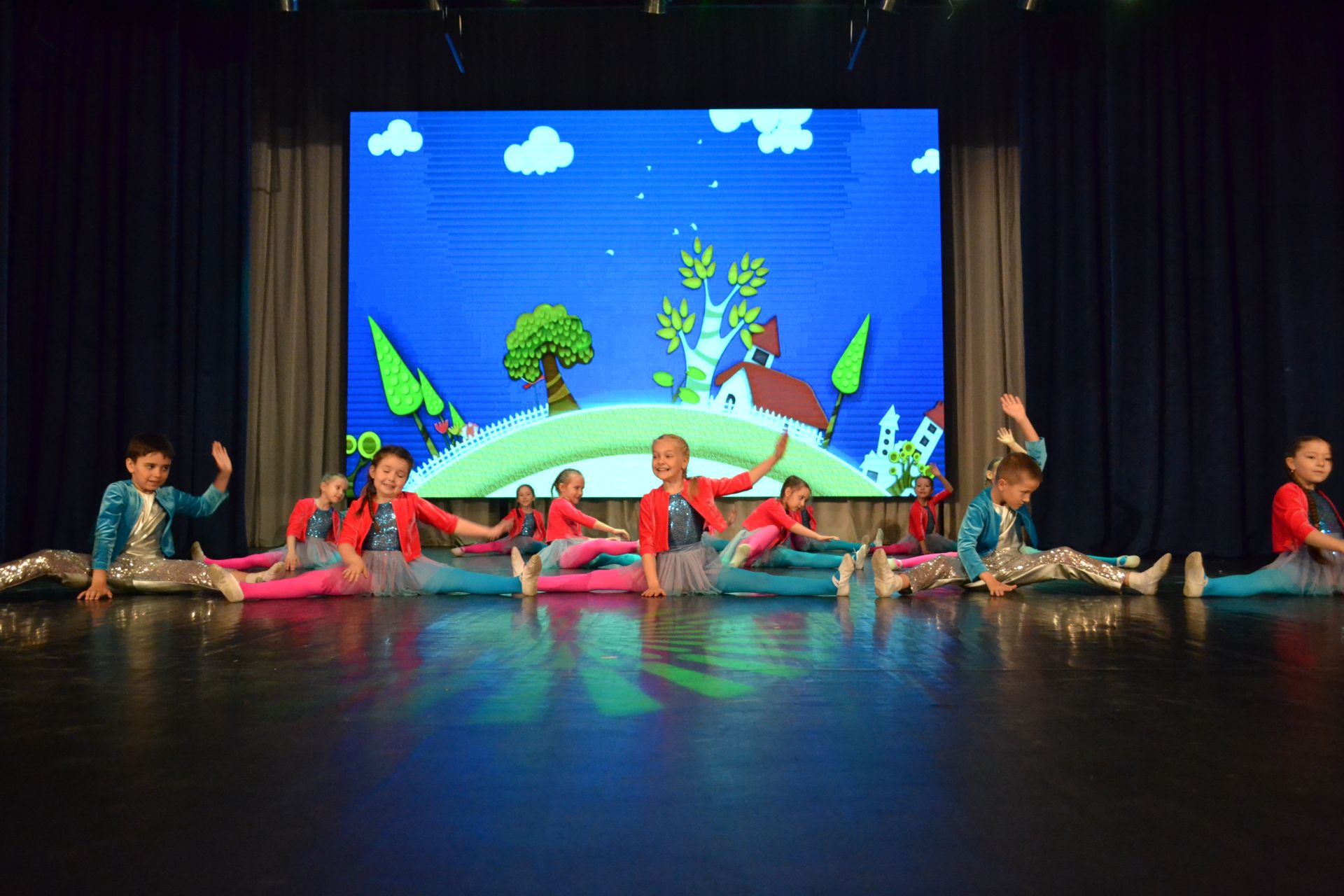 10 лет «Конфетти»: от первого шага до аплодисментов