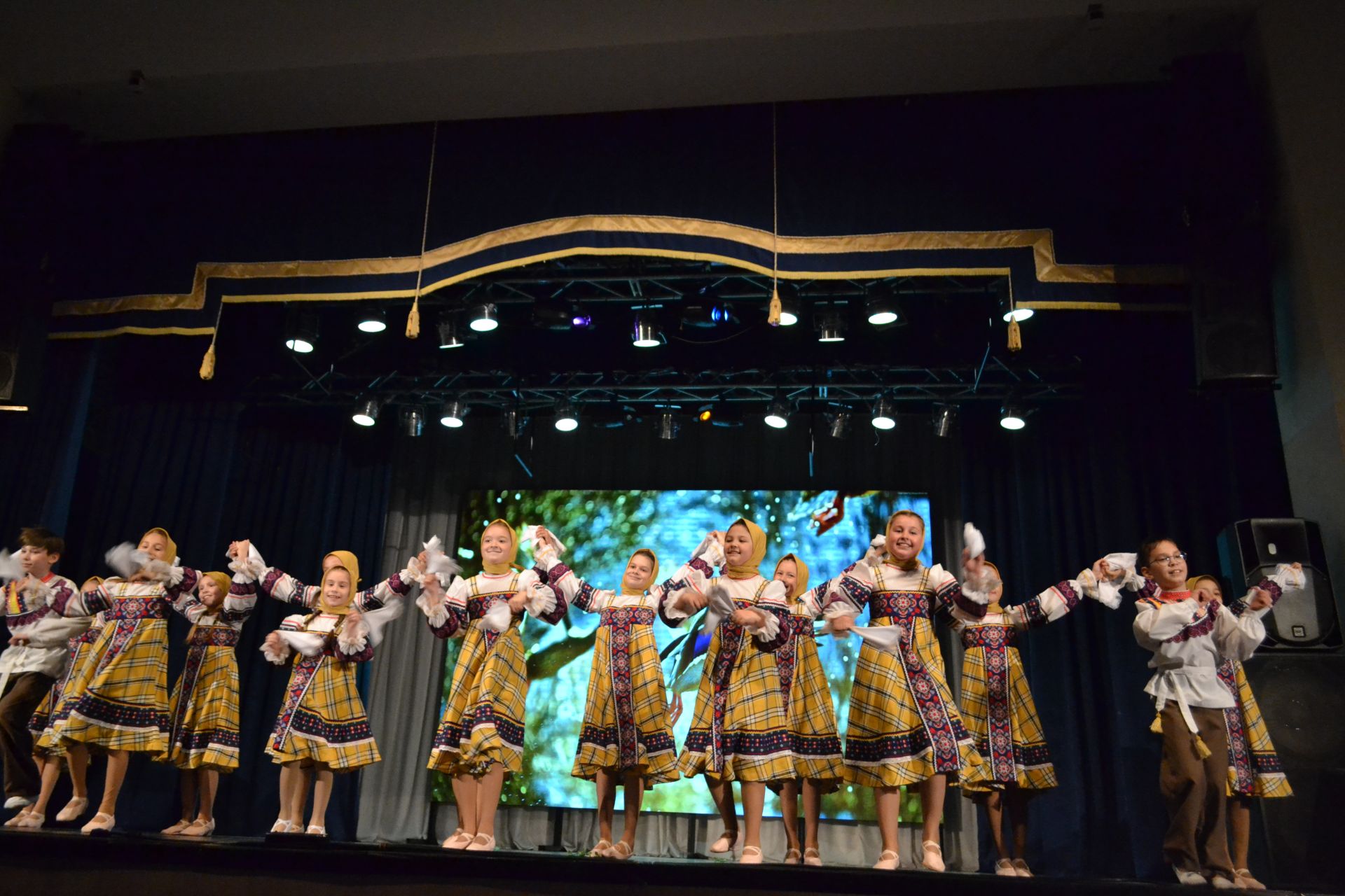 10 лет «Конфетти»: от первого шага до аплодисментов