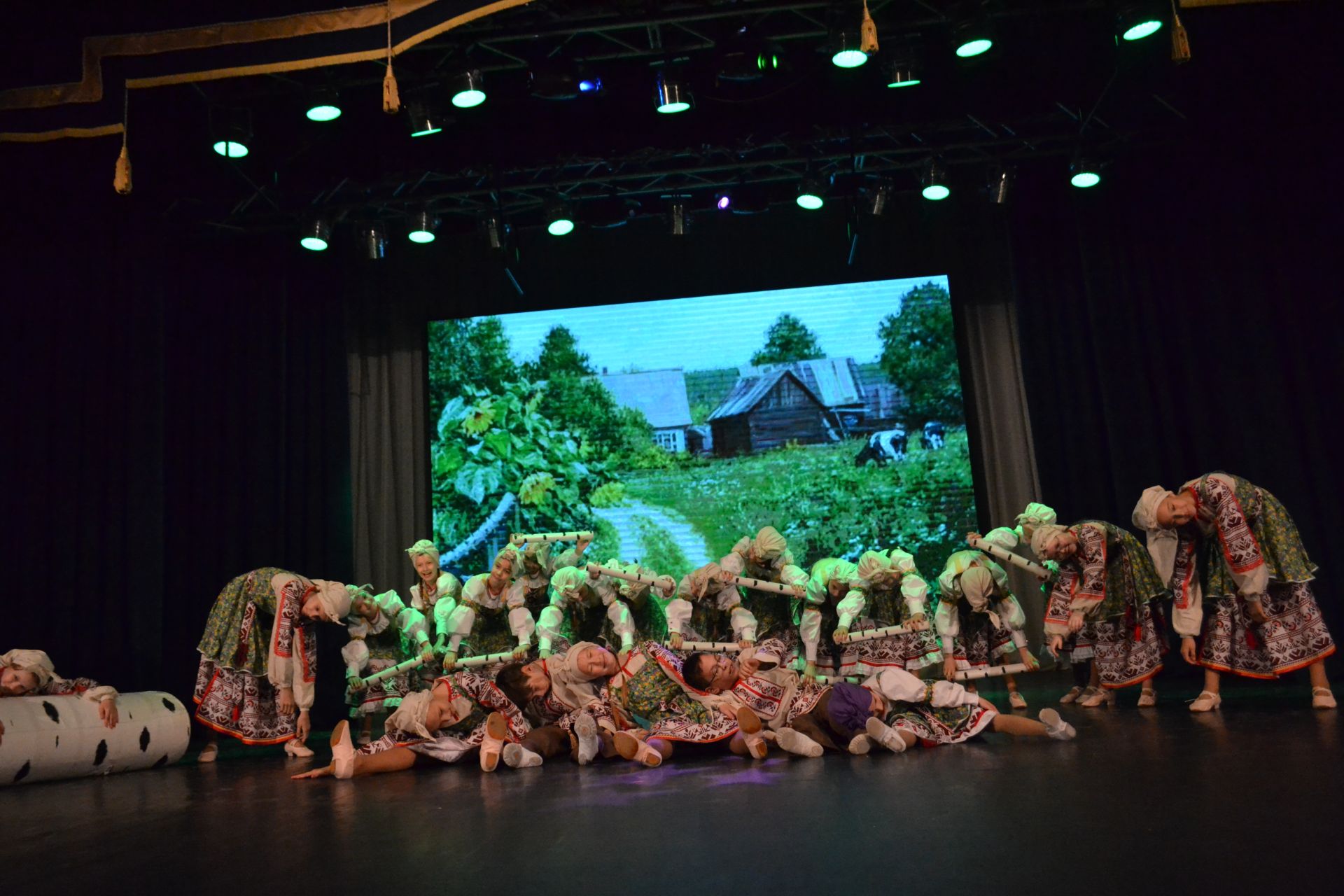 10 лет «Конфетти»: от первого шага до аплодисментов