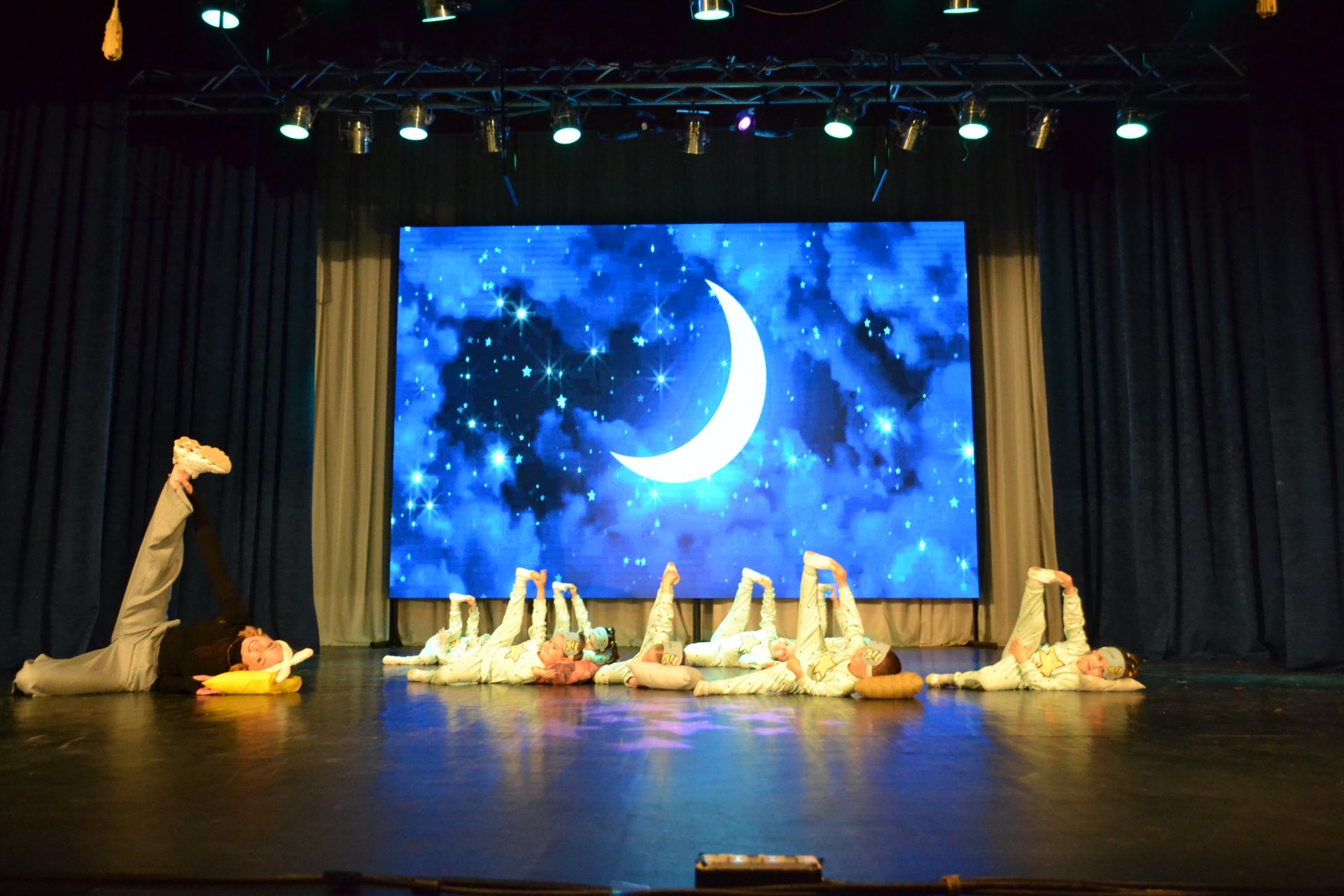 10 лет «Конфетти»: от первого шага до аплодисментов