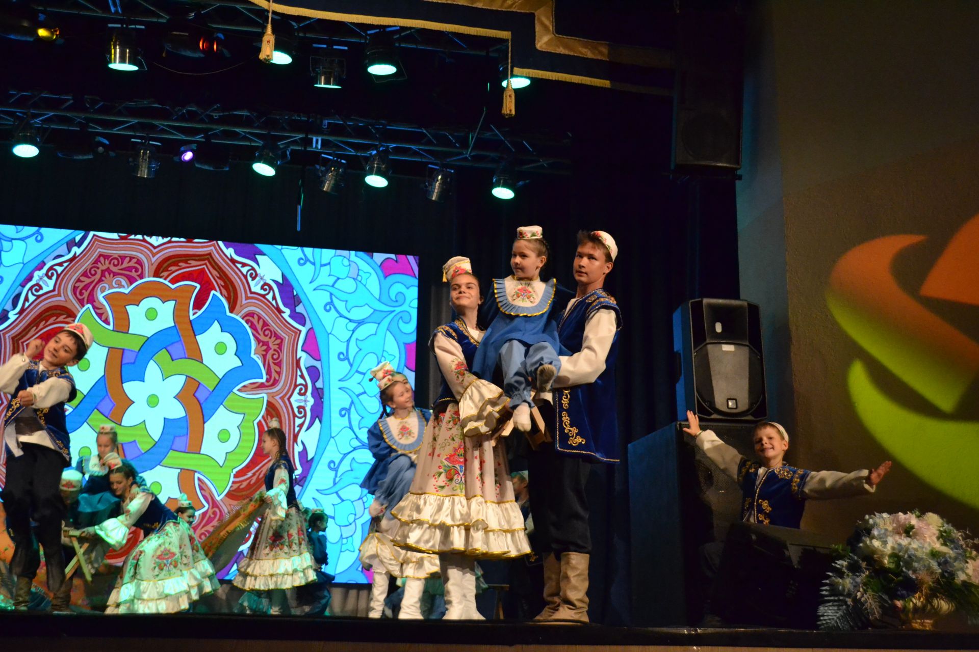 10 лет «Конфетти»: от первого шага до аплодисментов