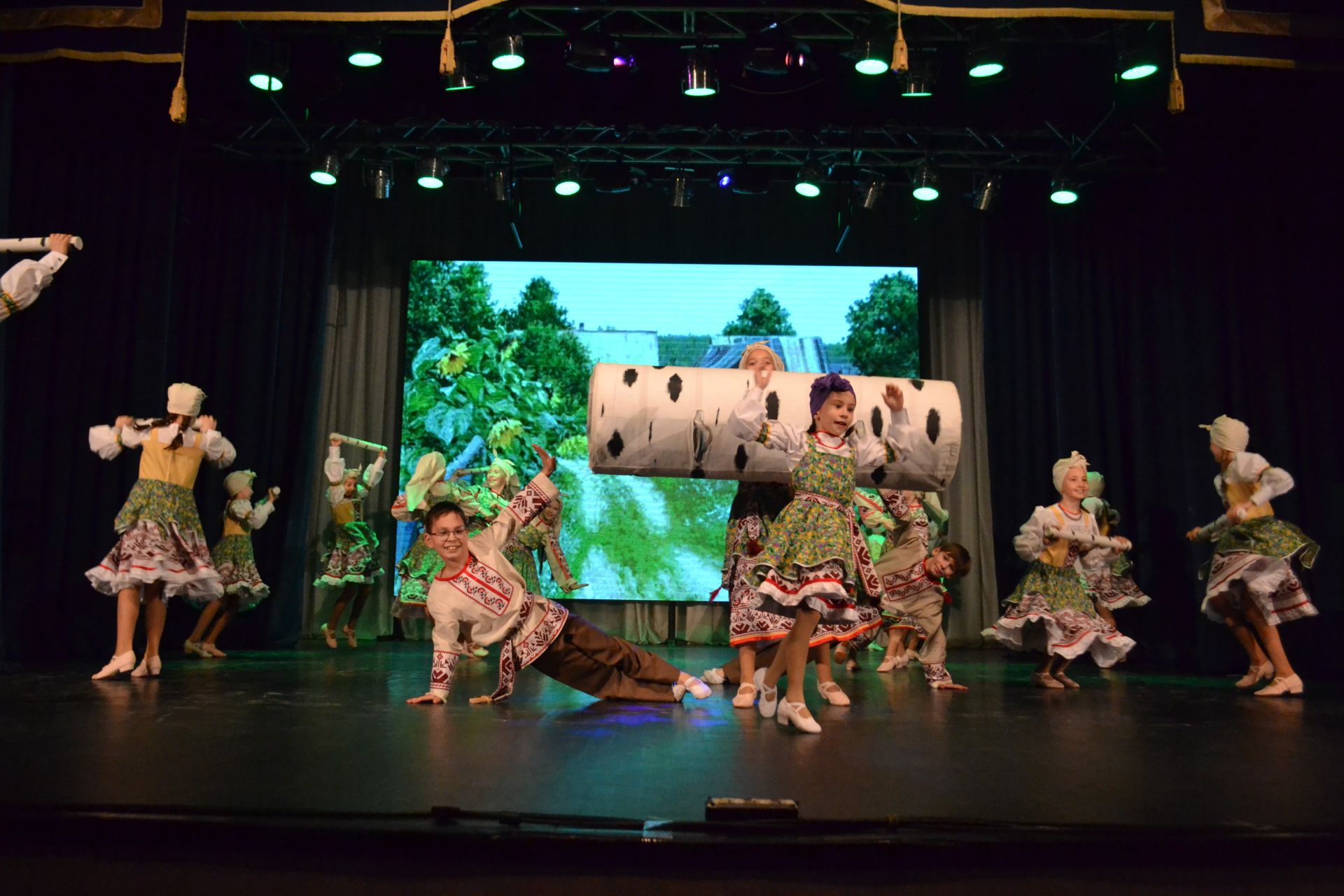 10 лет «Конфетти»: от первого шага до аплодисментов