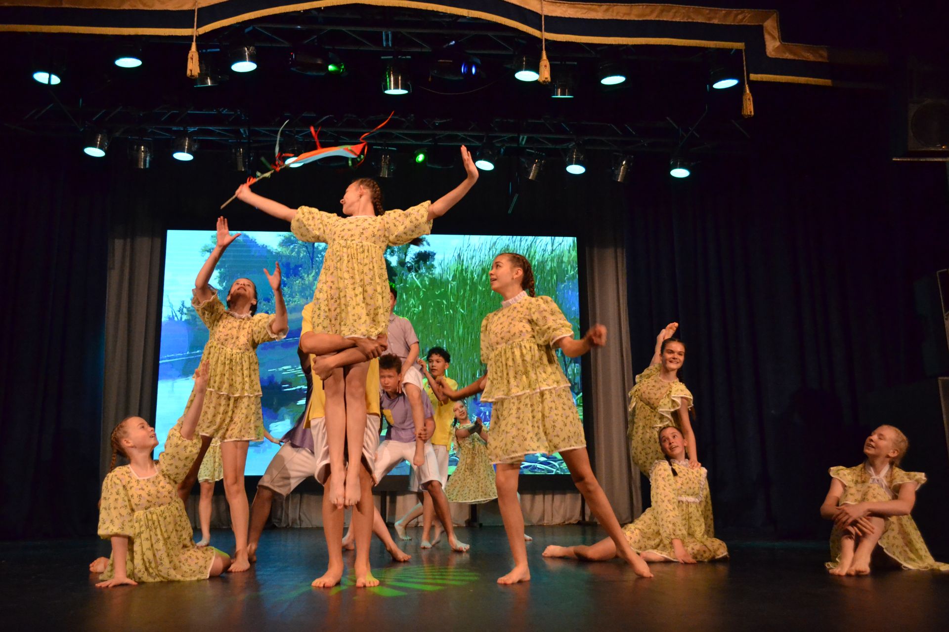 10 лет «Конфетти»: от первого шага до аплодисментов