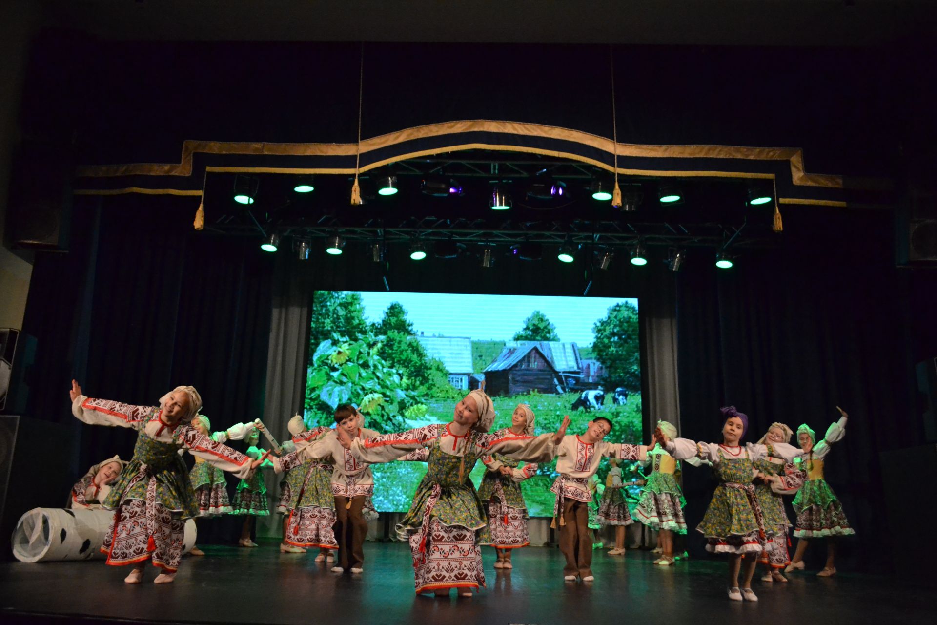 10 лет «Конфетти»: от первого шага до аплодисментов