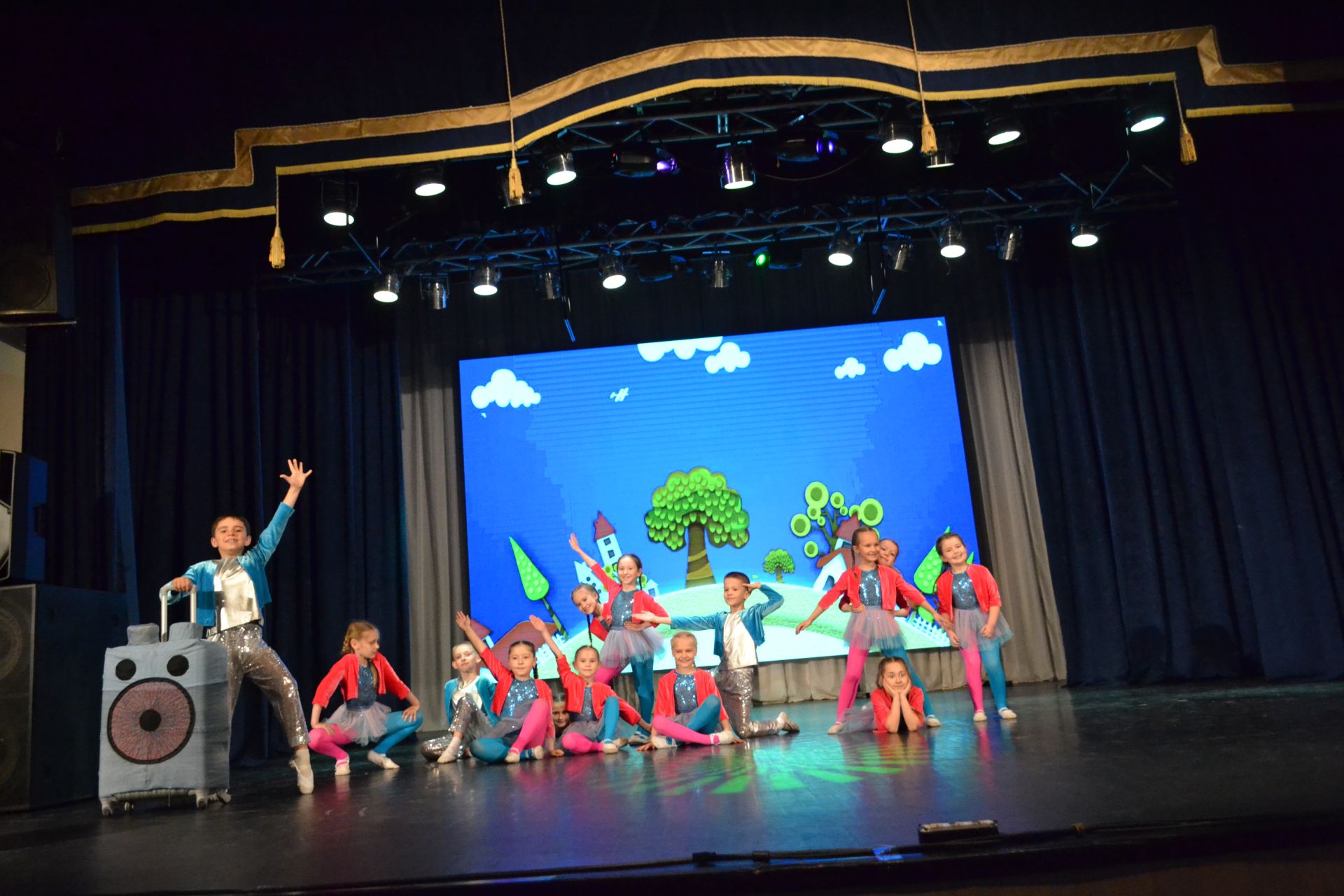 10 лет «Конфетти»: от первого шага до аплодисментов