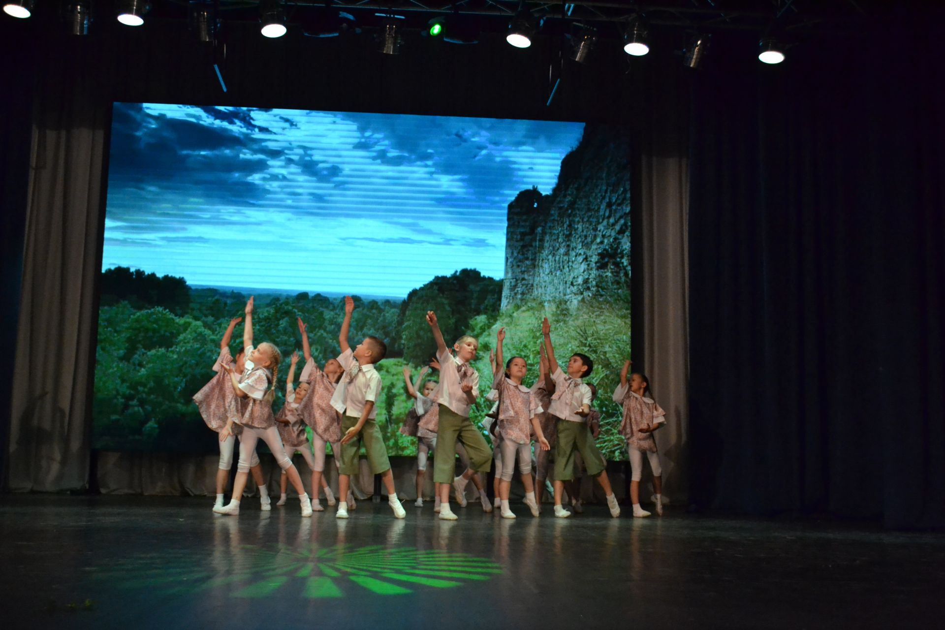 10 лет «Конфетти»: от первого шага до аплодисментов