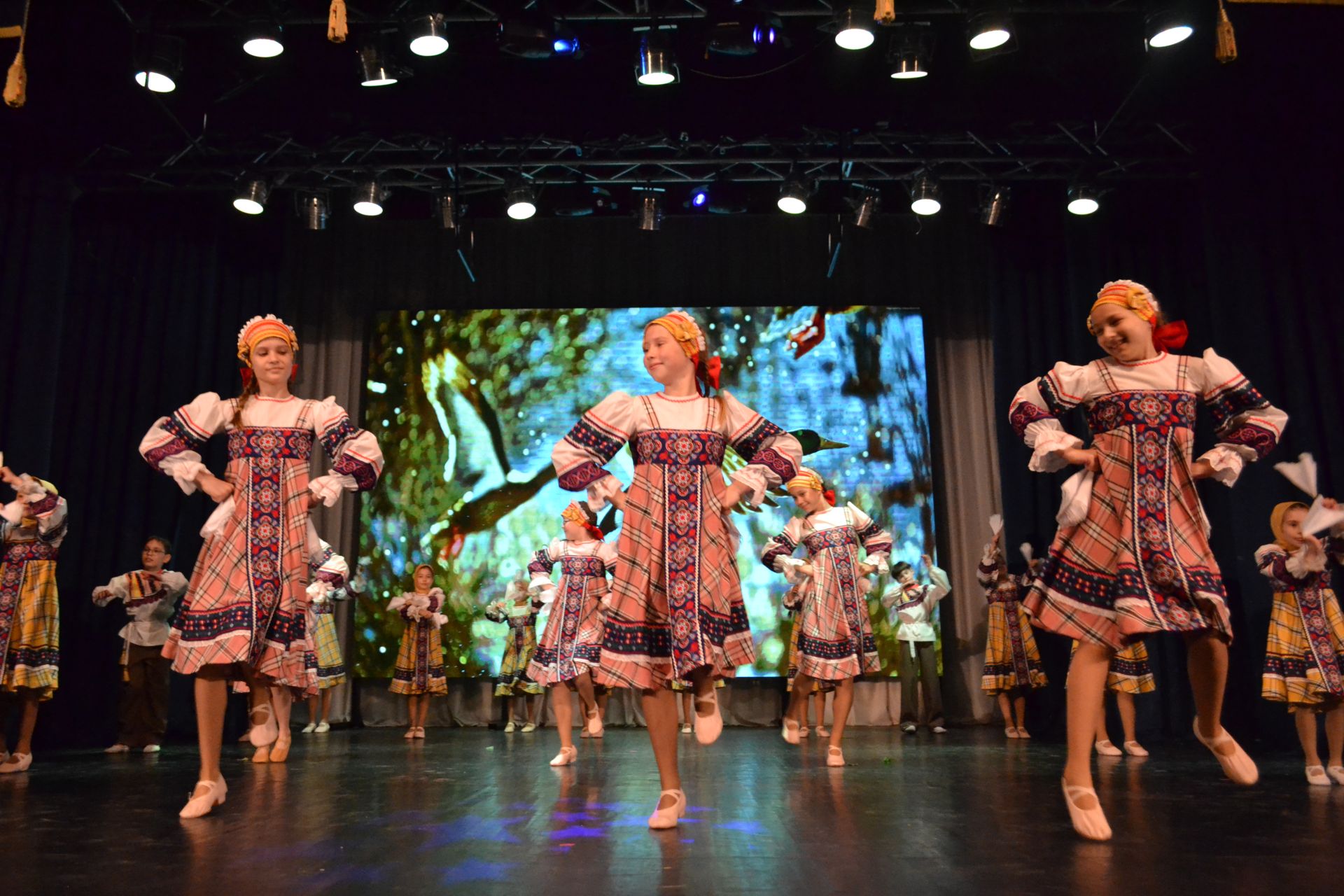 10 лет «Конфетти»: от первого шага до аплодисментов