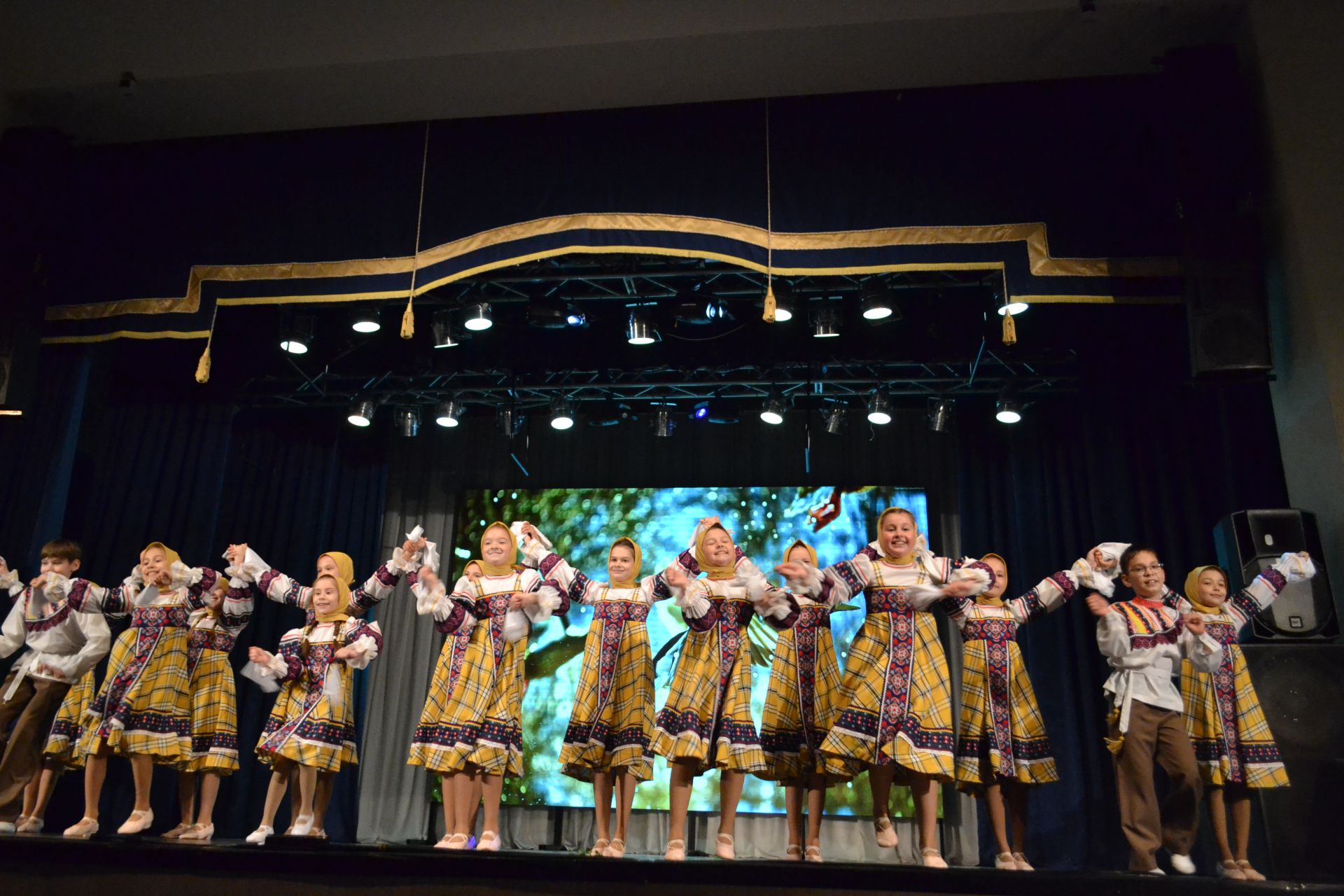 10 лет «Конфетти»: от первого шага до аплодисментов