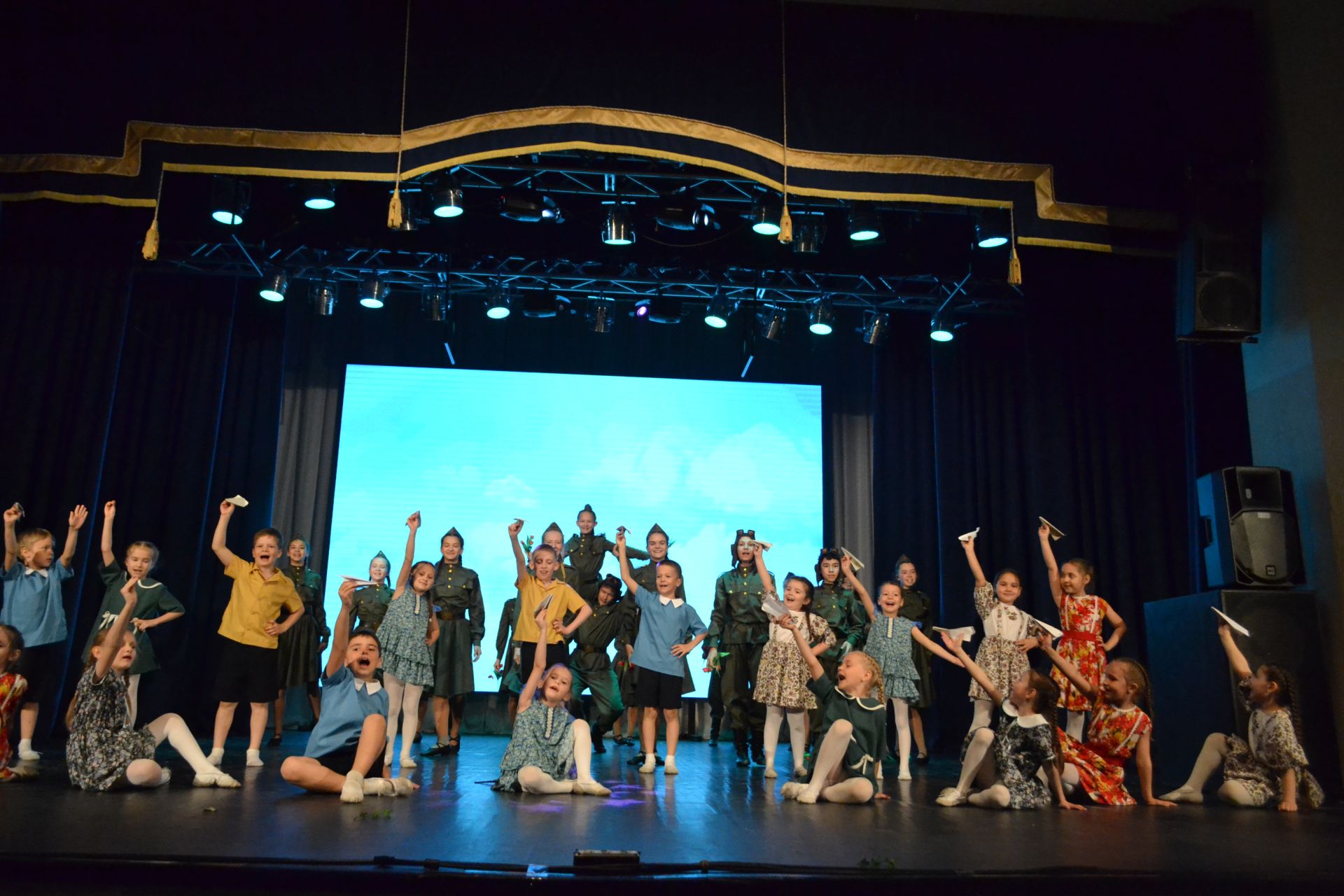 10 лет «Конфетти»: от первого шага до аплодисментов