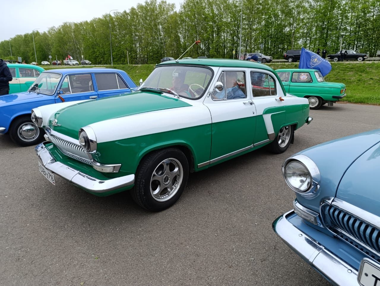 Ретро-автопробег «Казанский обвод — Дорогами памяти» побывал в Верхнем Услоне