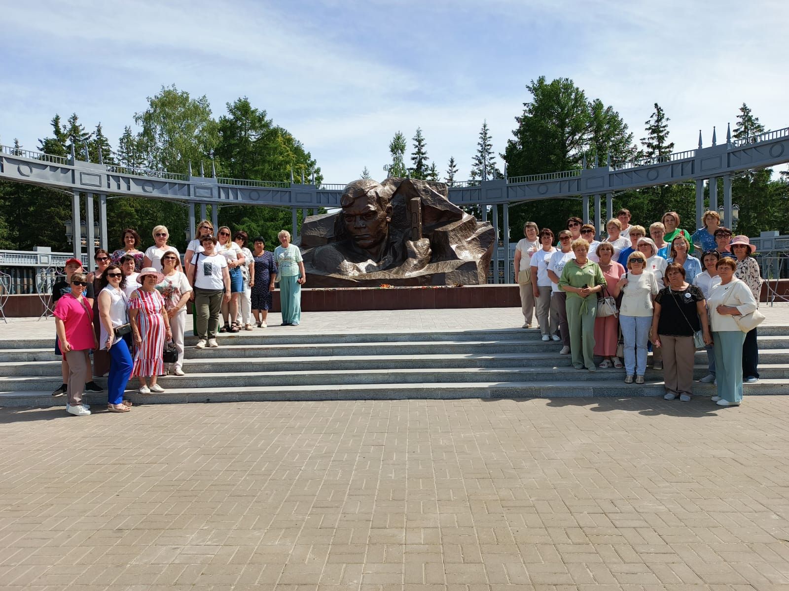 Библиотекари Верхнеуслонского района побывали в Альметьевске