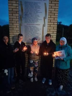 «Свеча памяти» в Вахитове: жители почтили подвиг героев Великой Отечественной
