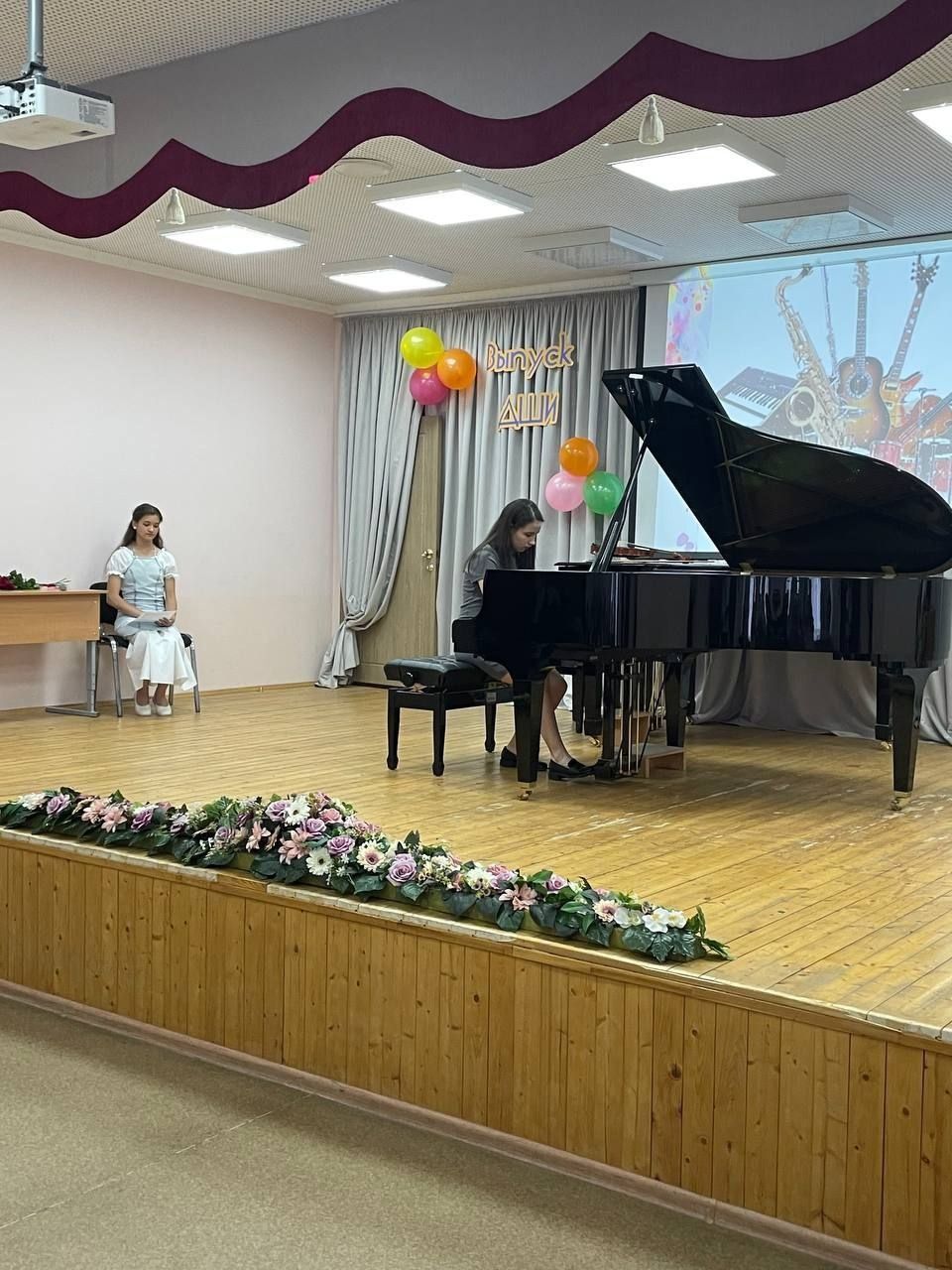 В Детской школе искусств Верхнего Услона прошел выпускной вечер