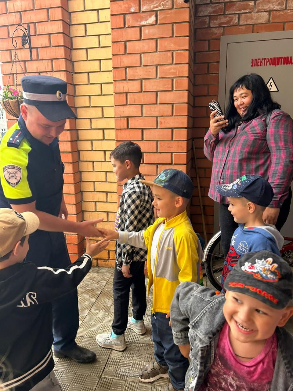 «Солнышко» за безопасность: в Верхнеуслонском детсаду прошел урок по БДД