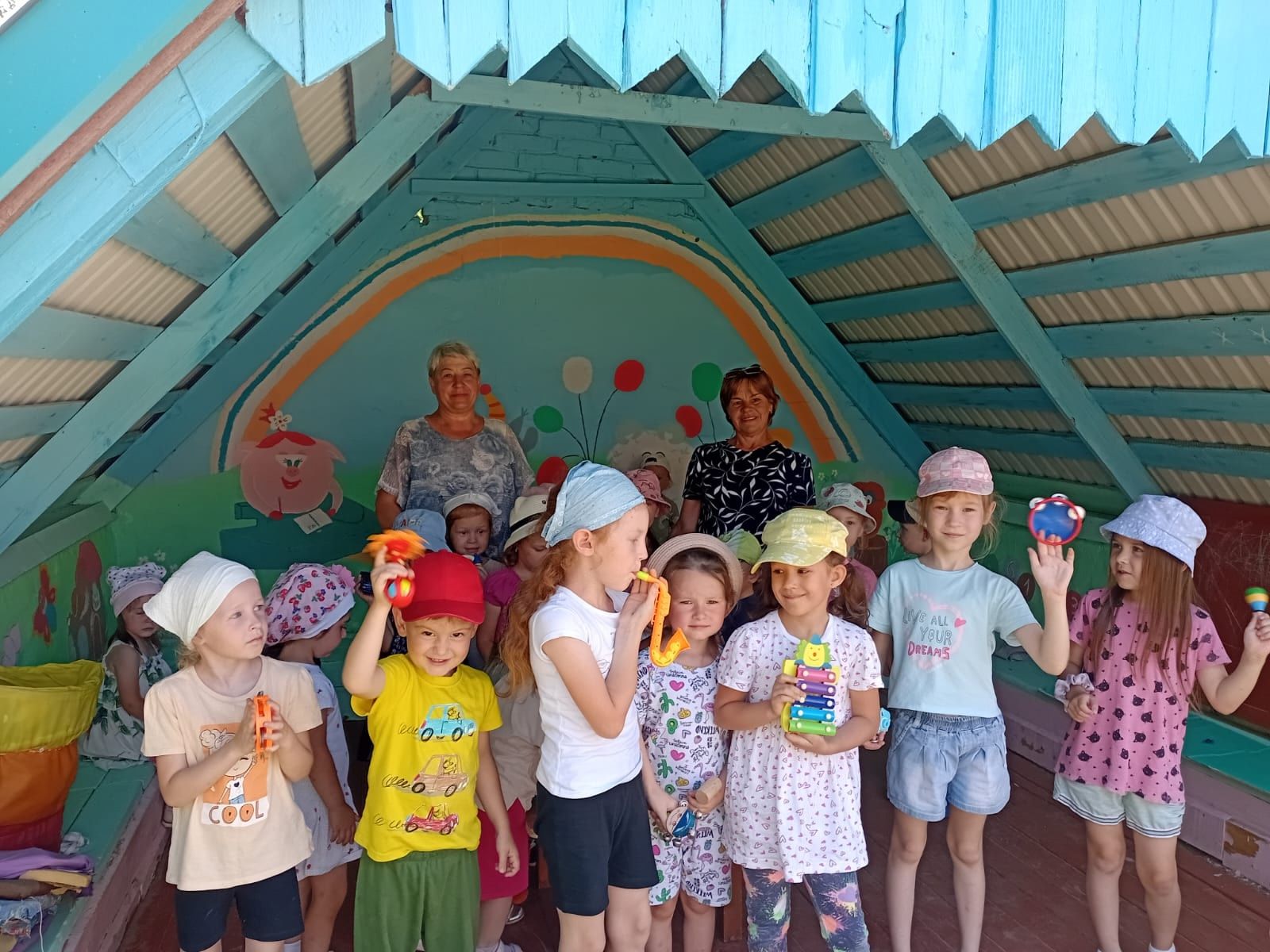 «Угадай мелодию»: музыкальный праздник для малышей