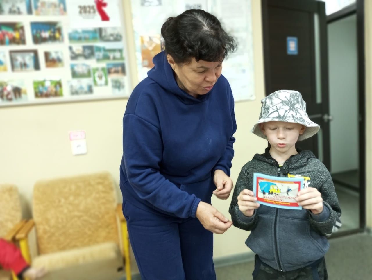 Мәмәтхуҗа балалары юл йөрү кагыйдәләрен кабатлап үттеләр