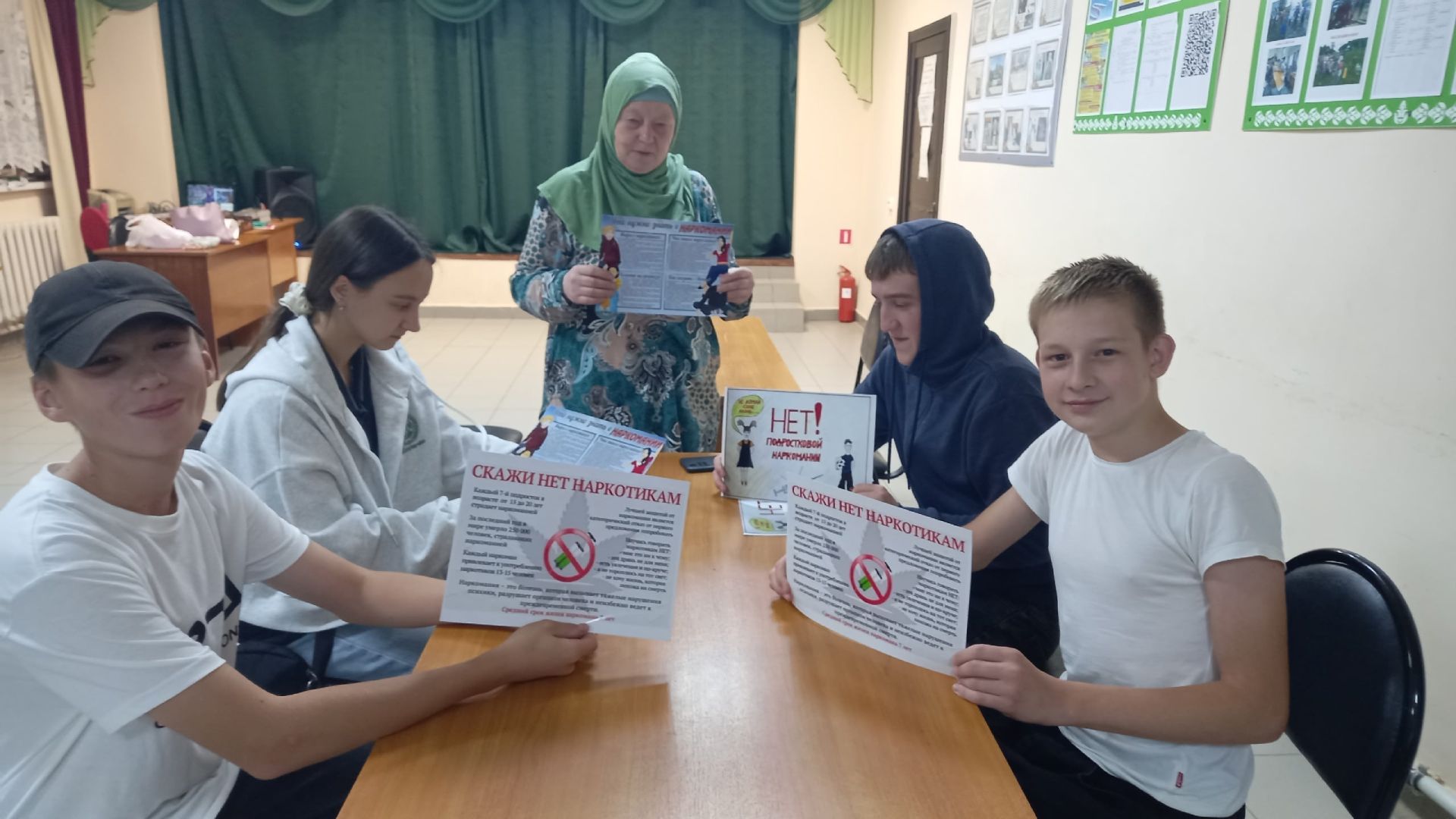 «Выбор в пользу жизни»: в Вахитове прошла профилактическая беседа с подростками