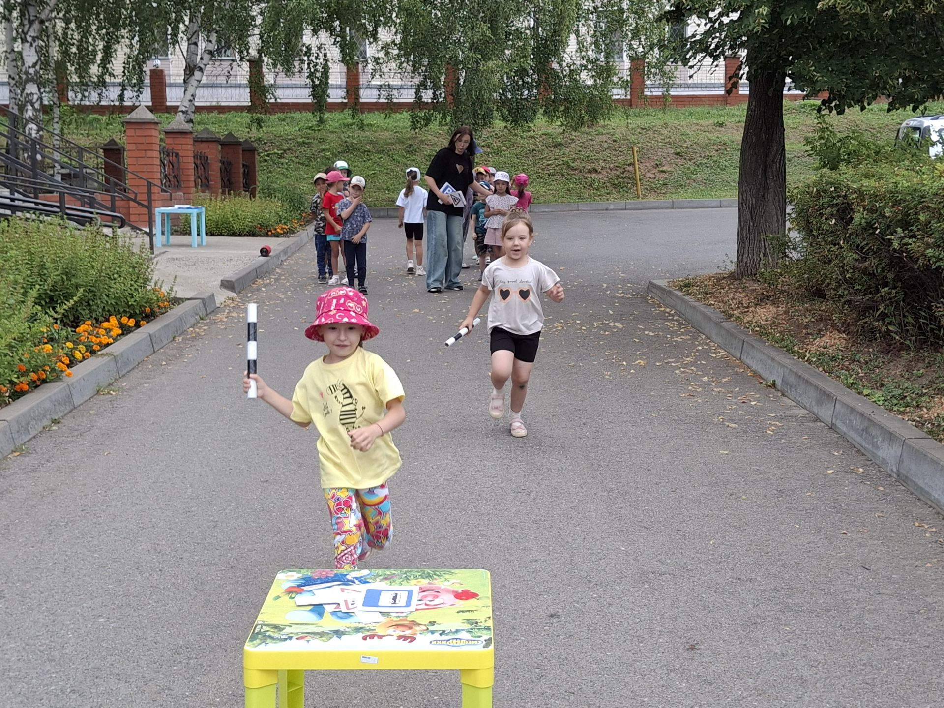 Балалар китапханәсендә Светофор көнен билгеләп үттеләр