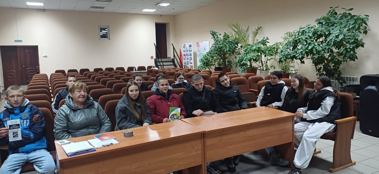 Правовой час о выборах прошел в Макуловском сельском ДК
