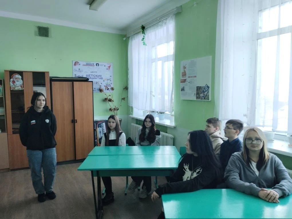 Выпускница Печищинской школы встретилась с учениками в День студента