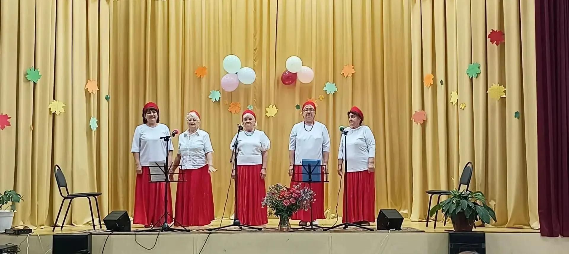 В Введенской Слободе прошел концерт для людей серебряного возраста