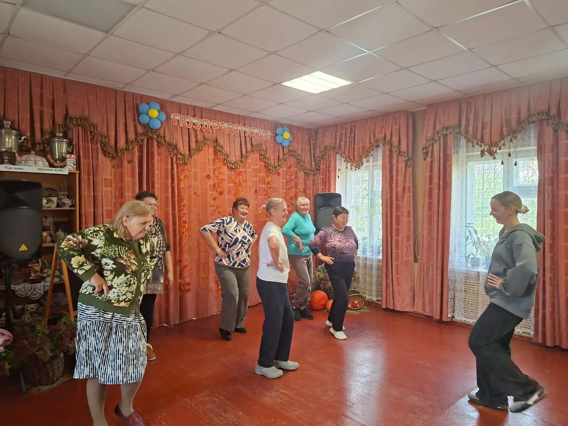 Татар Борнашында хәрәкәт - ул тормыш шигаре астында яшиләр