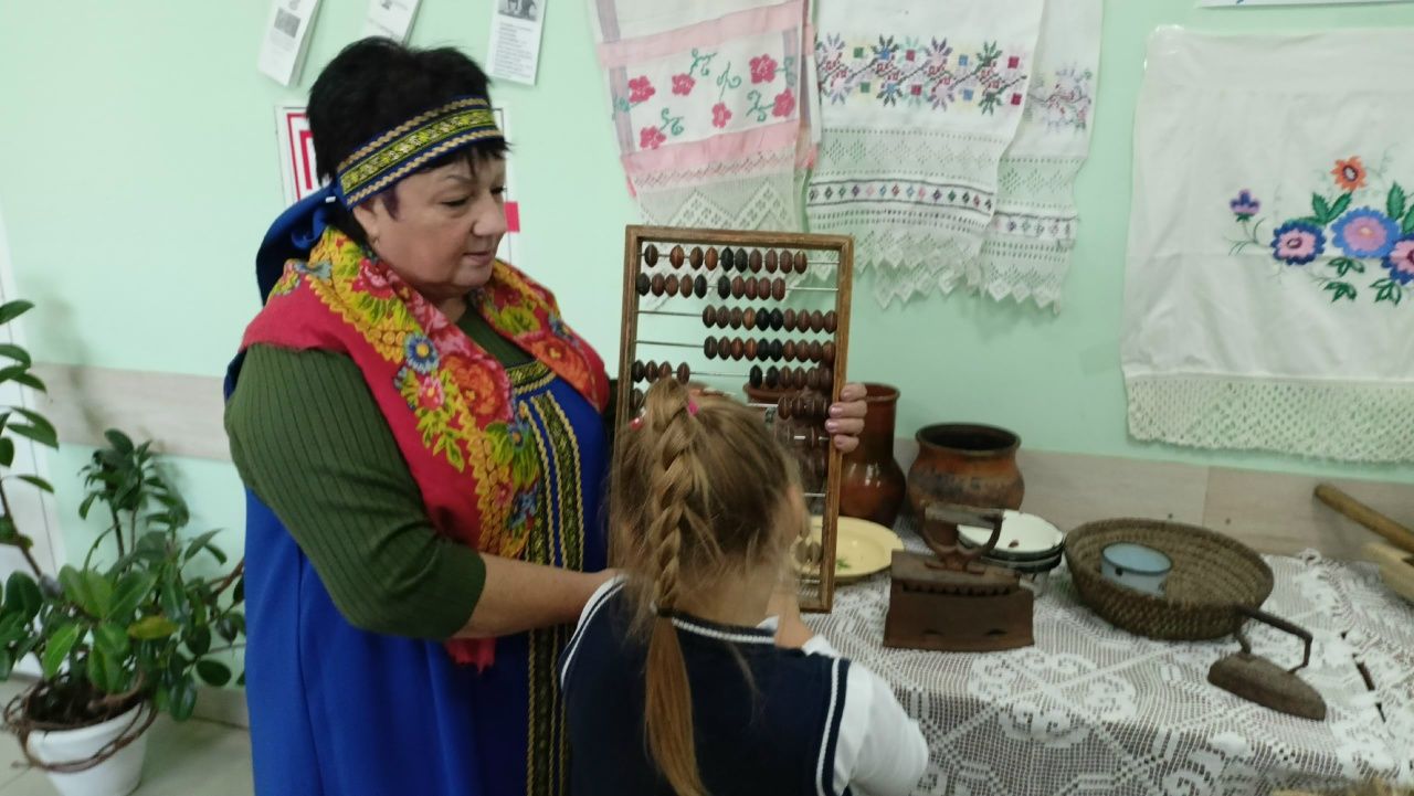 Кильдеевским школьникам показали предметы старины