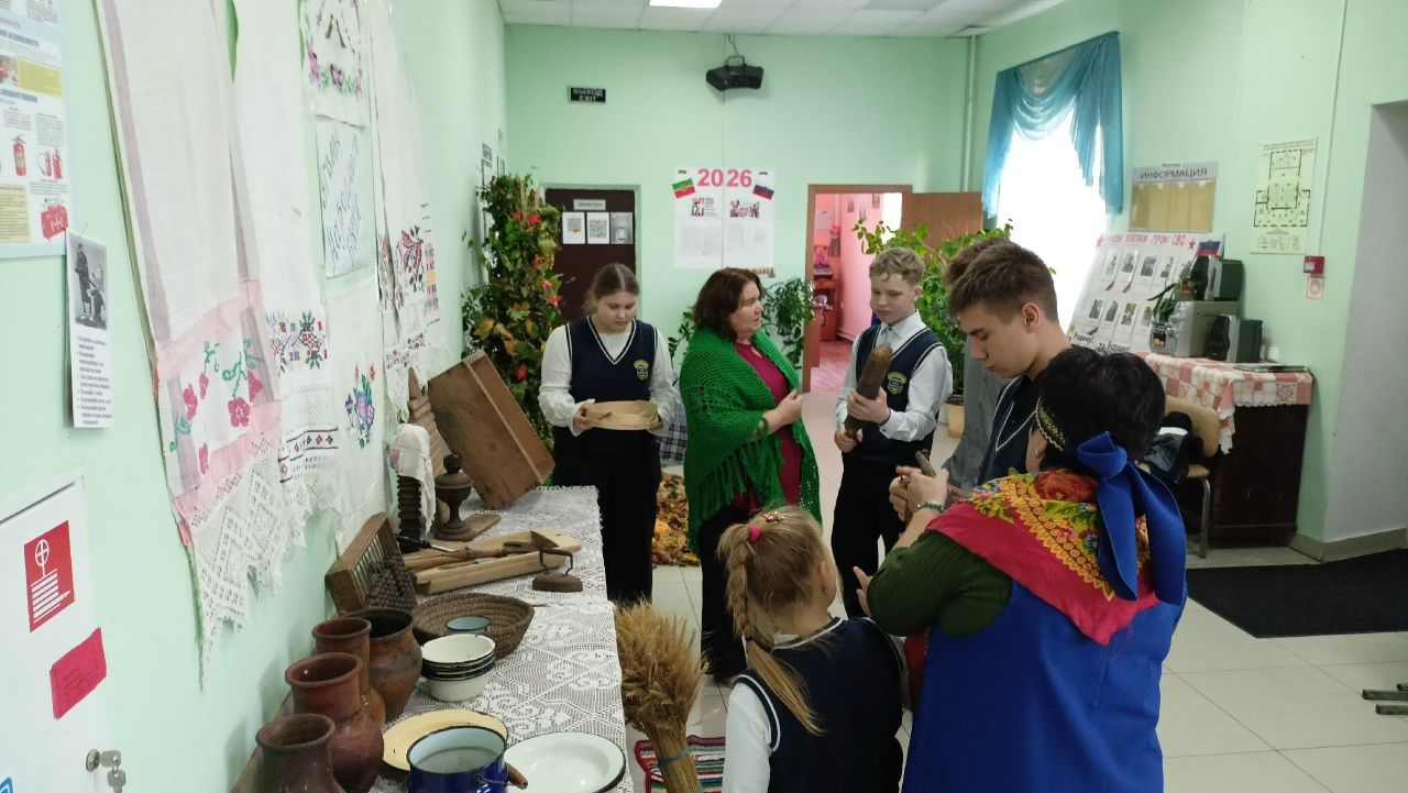 Кильдеевским школьникам показали предметы старины