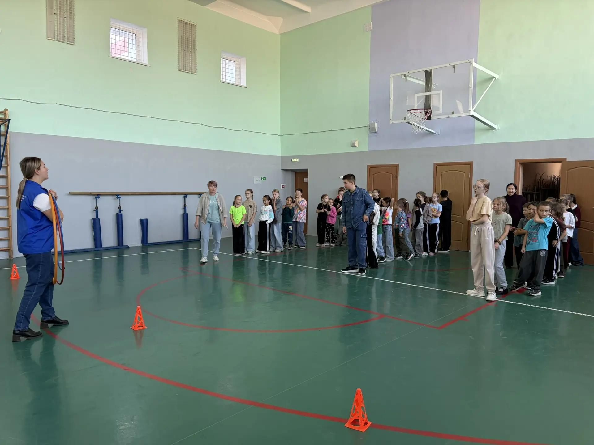 Верхнеуслонские гимназисты получили памятки по дорожной безопасности