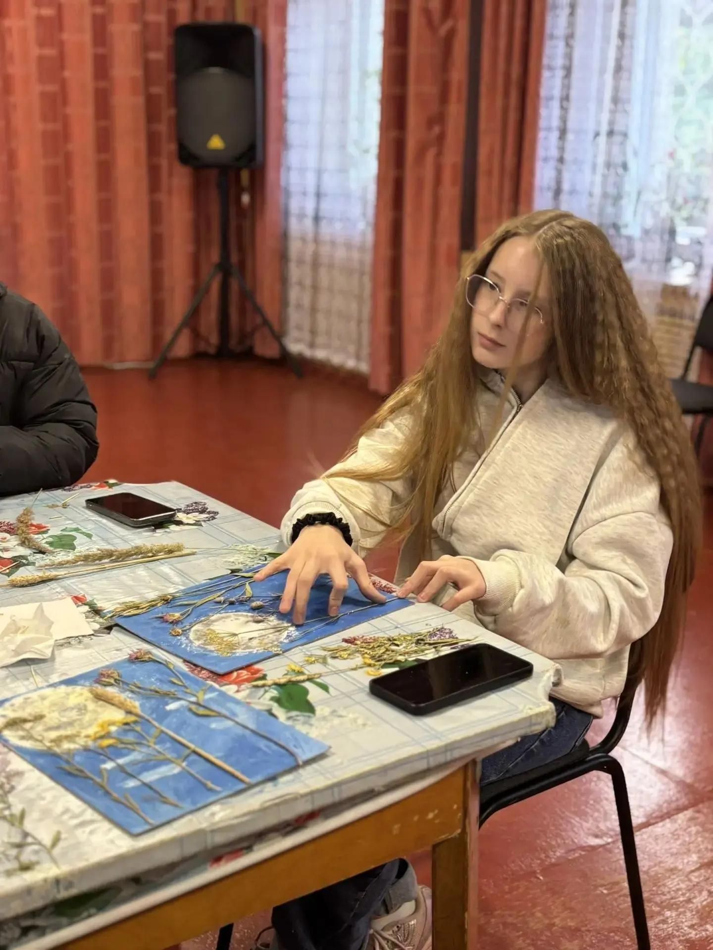 Татар Борнашы балалары панно ясау белән шөгыльләнделәр