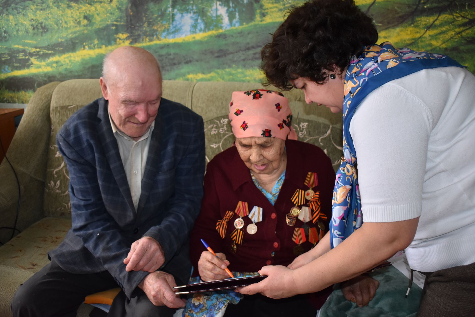 60 лет бриллиантового счастья супругов Ивановых из Набережных Моркваш