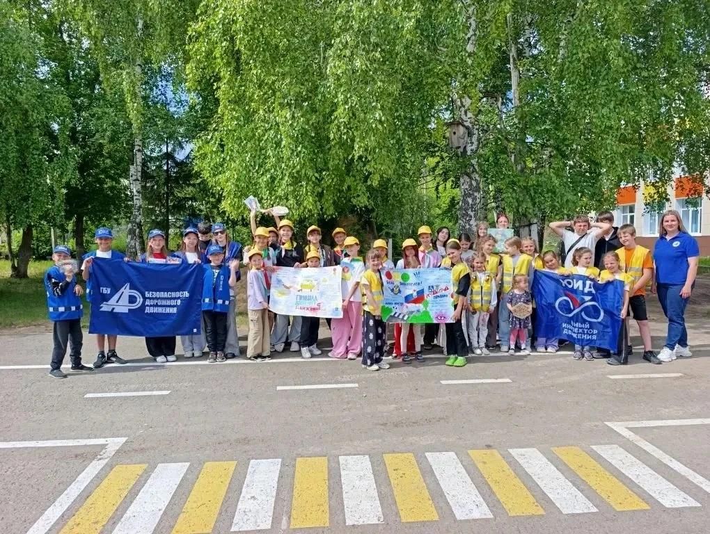 В пришкольном лагере Верхнего Услона через игры повторили ПДД