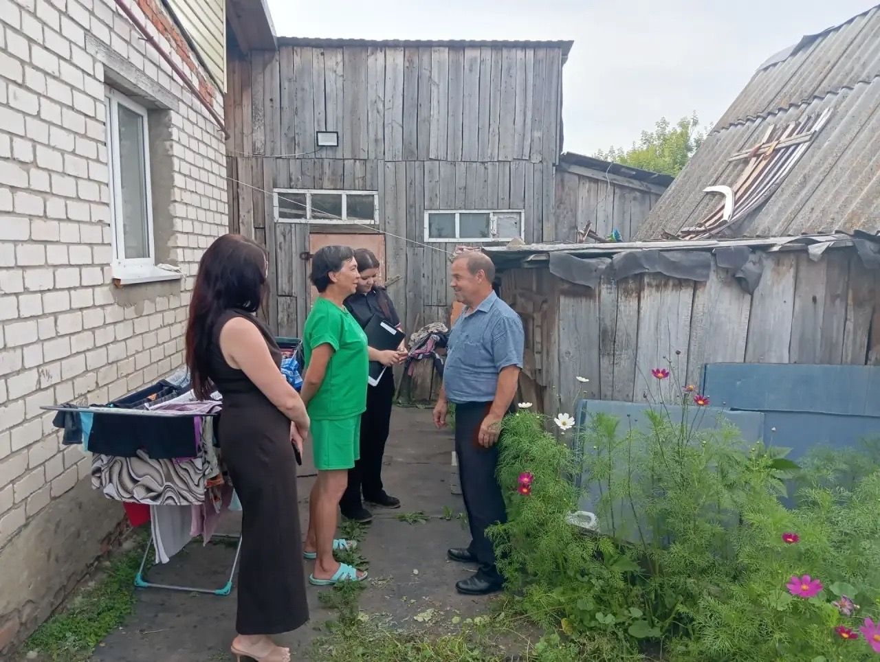 Специалисты проверили бытовые условия в семьях с детьми в ходе рейда