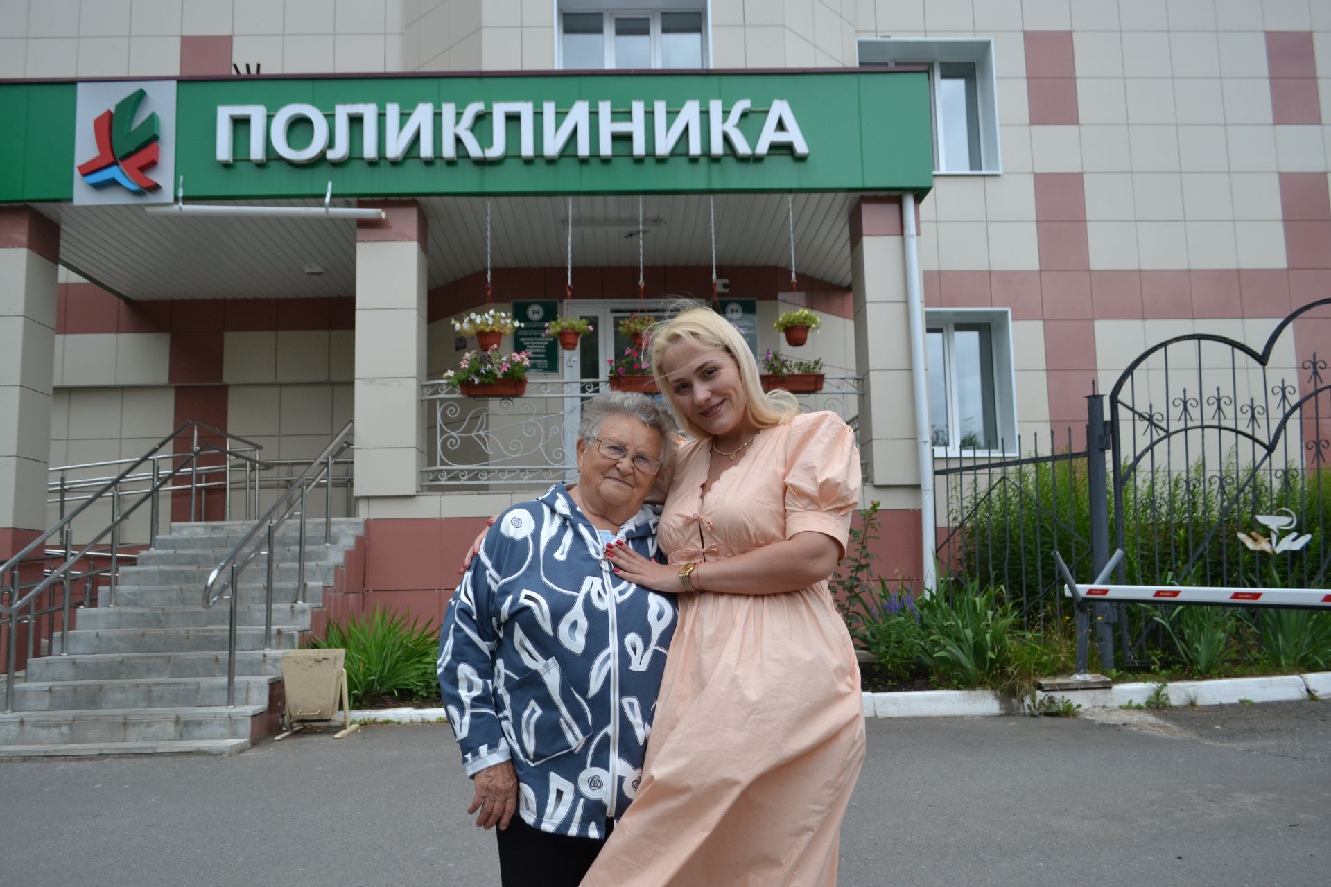 История спасения в Верхнем Услоне: она приехала сказать спасибо