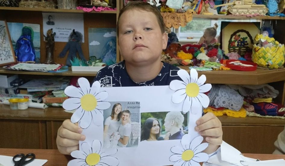 В Кильдееве дети сделали ромашки на мастер-классе ко Дню семьи