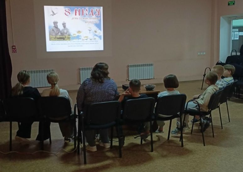 В Кильдеево детям рассказали о Петре и Февронии и ромашке - символе семьи