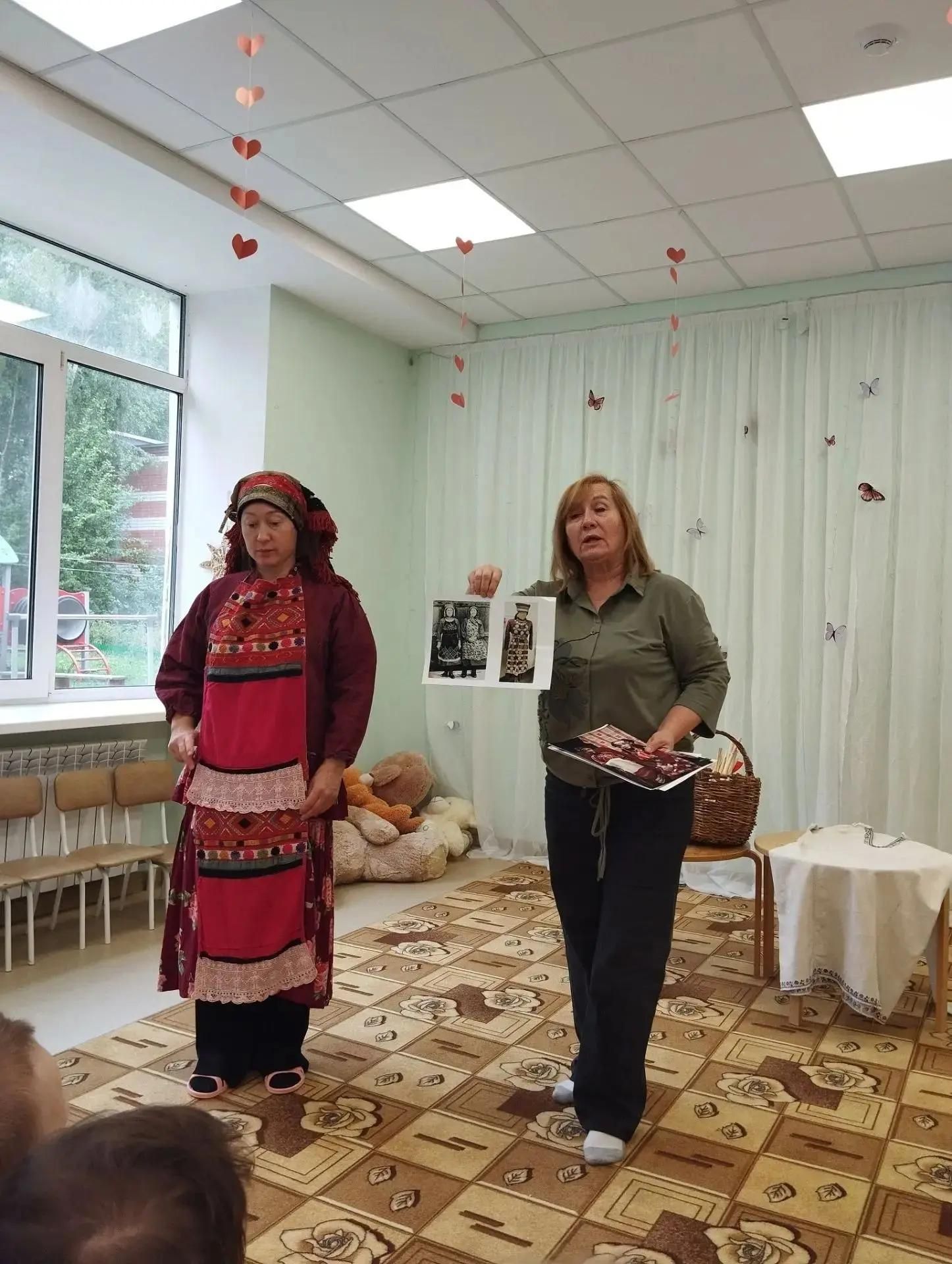 Балалар мәдәниятебезнең күптөрлеге белән таныштылар