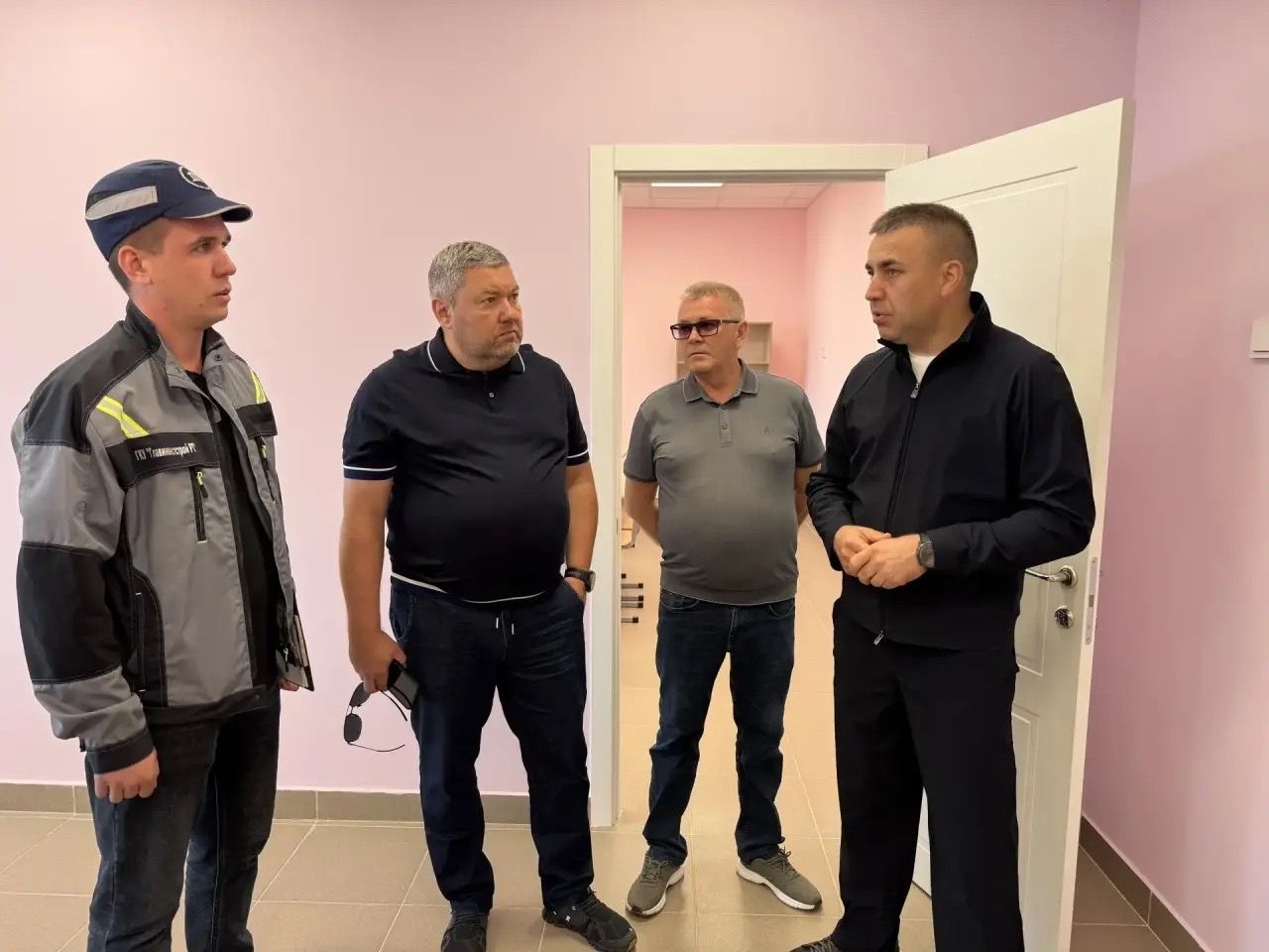 Главинвестстрой проверил ремонт школы и музея в Верхнеуслонском районе