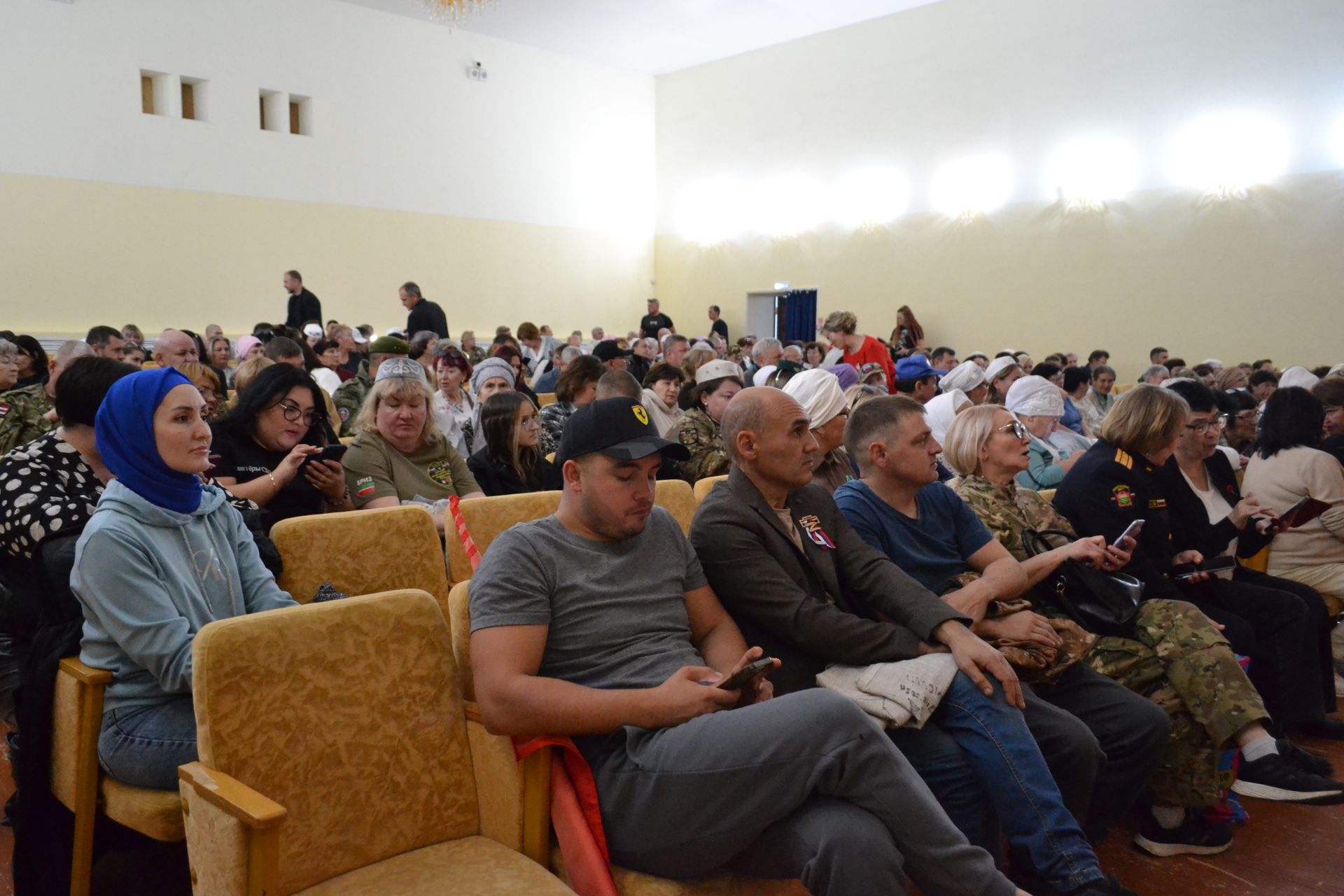 В Верхнем Услоне собрались более 300 волонтёров со всего Татарстана