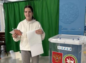 Студентка из Верхнего Услона впервые проголосовала на выборах