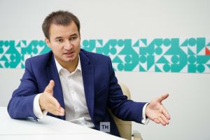 Ринат Садыков назвал проблемы, с которыми молодежь Татарстана обращается к психологам