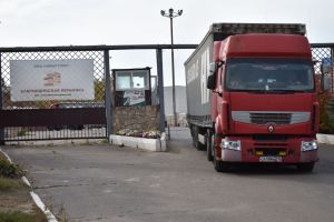 Верхнеуслонский район отправил в зону СВО пять большегрузов с гуманитарной помощью