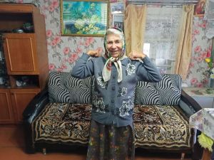 «Зарядка для долголетия» помогает пенсионерам района