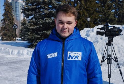 «Крым наш»: в Казани прошел флешмоб к 10-летию воссоединения Крыма с Россией
