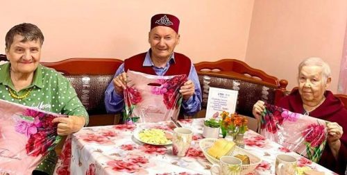 Благотворительная помощь для пожилых людей в Верхнеуслонском доме-интернате